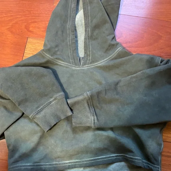 Lululemon All Yours Cropped Hoodie- Sold, - Picture 3 of 14